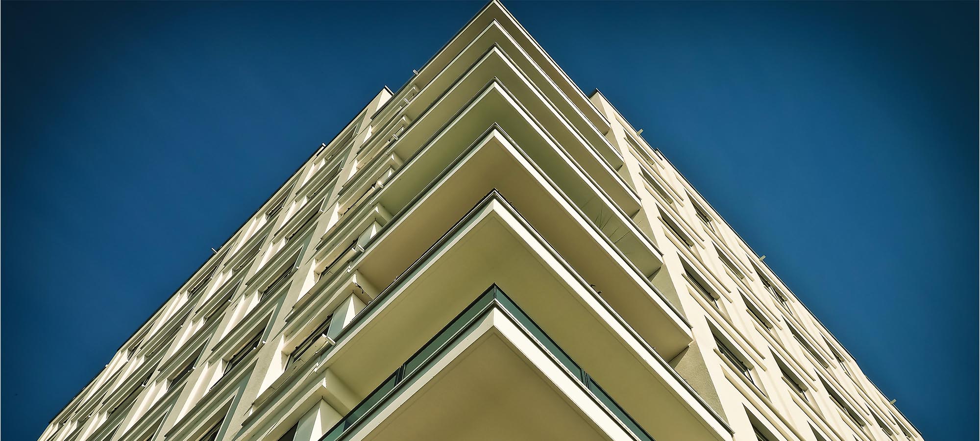 Party Structure Notice Experts in London