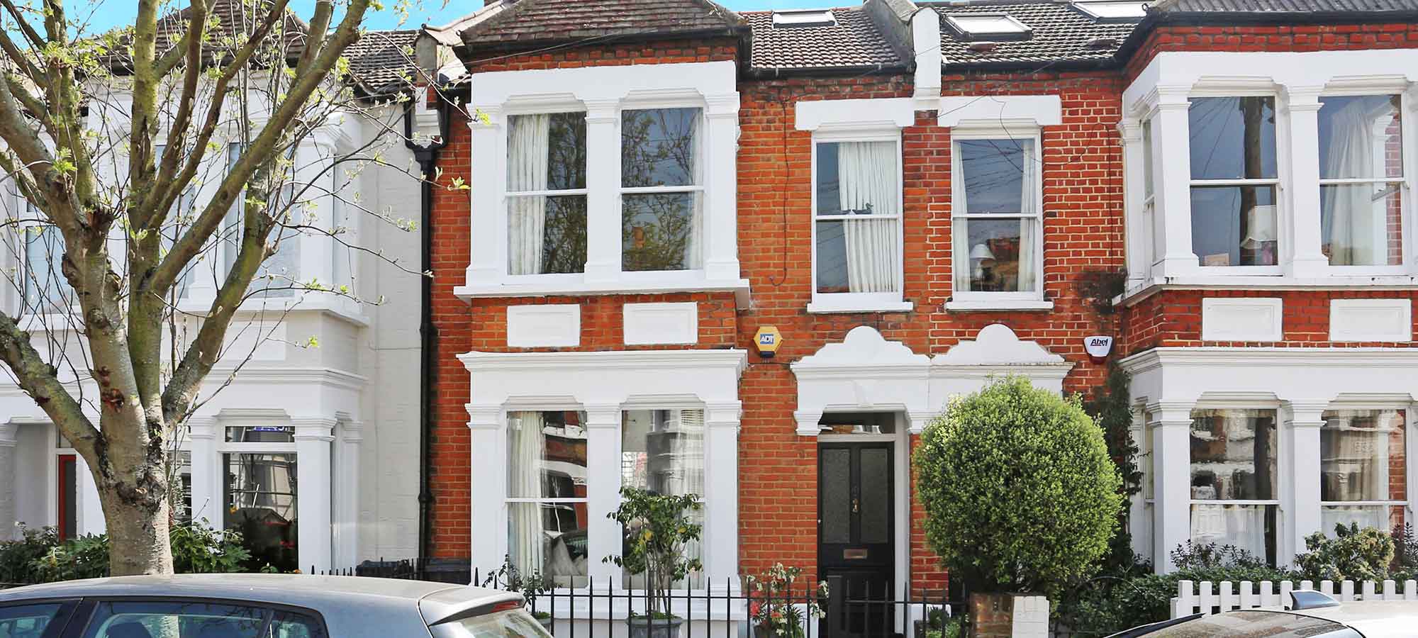 Party Wall: What It Is and How It Works
